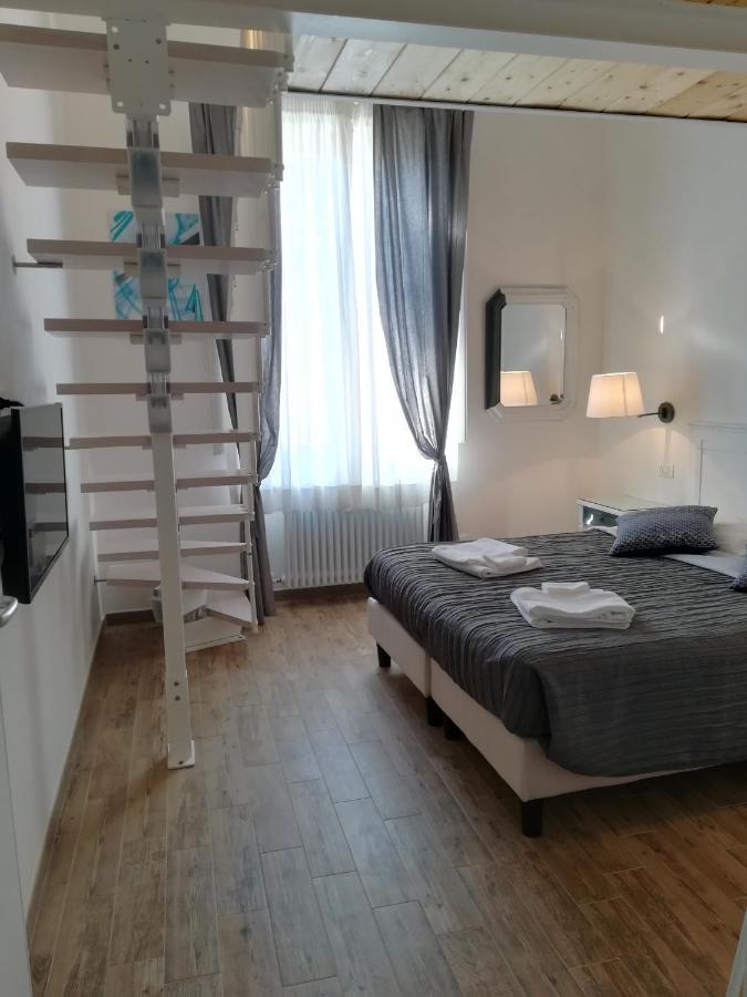 In San Frediano B&B Florenz Exterior foto