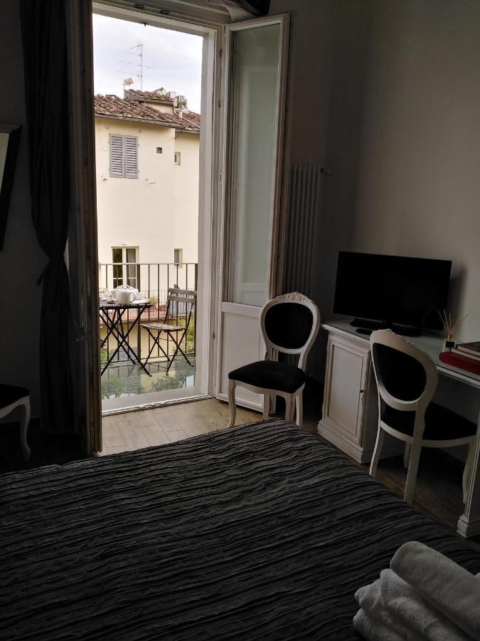 In San Frediano B&B Florenz Exterior foto